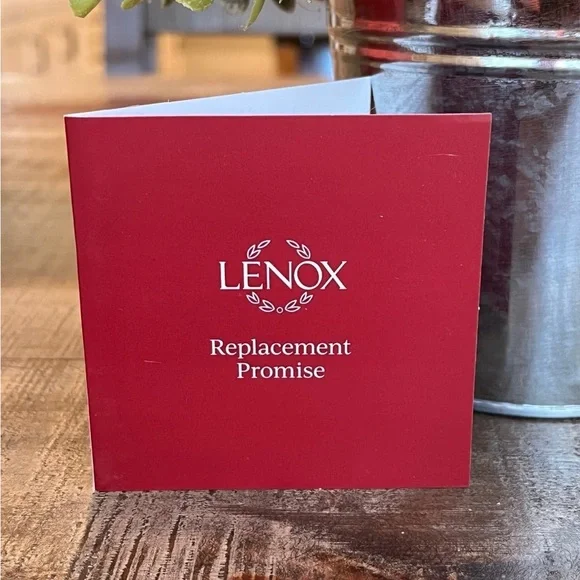 New LENOX Grinch “MERRY GRINCHMAS” Candy 🍭 Dish CHRISTMAS DECOR!